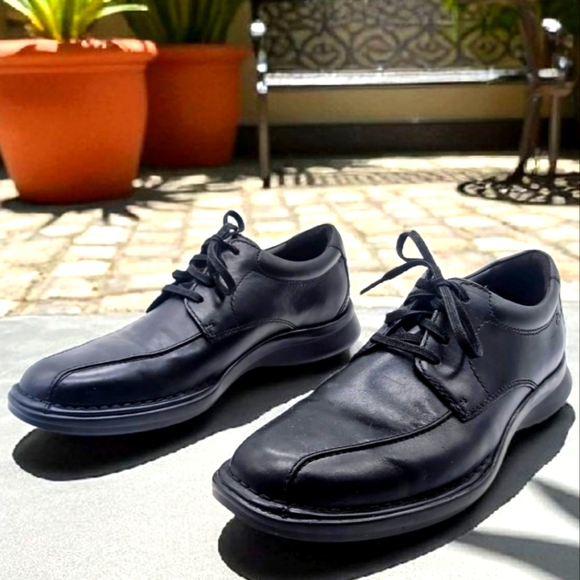 Clarks Other - Clarks Sz 9 Kempton Run Classic Black Men's Shoes